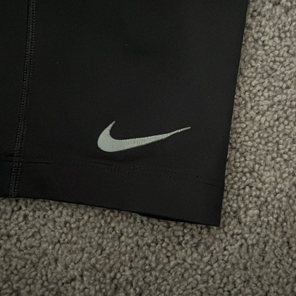 Nike Pro Combat Leggings - Picture 2 of 4
